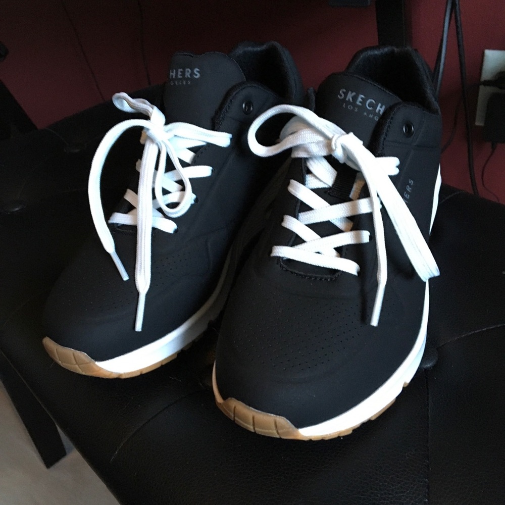 Skechers Women Sneakers